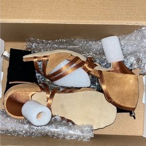 Size 5 Latin Dance Shoes